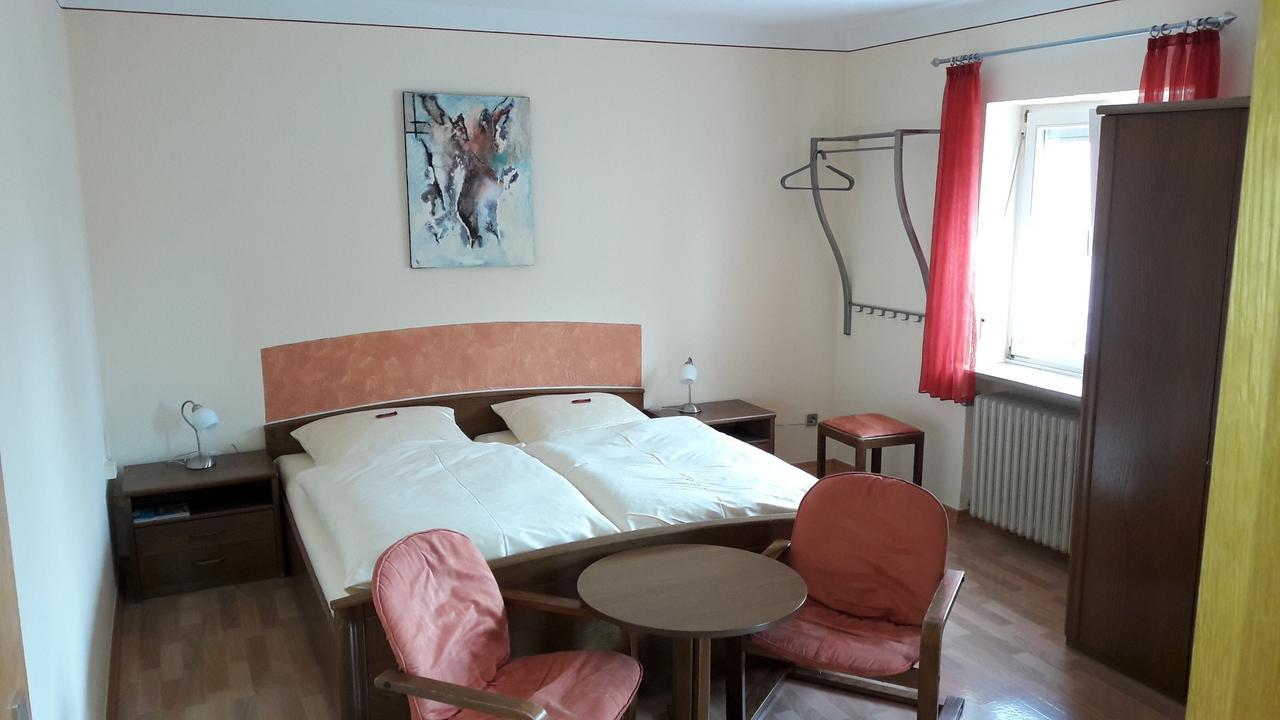 Pension "Zum Schwan" Muhr am See Exterior foto